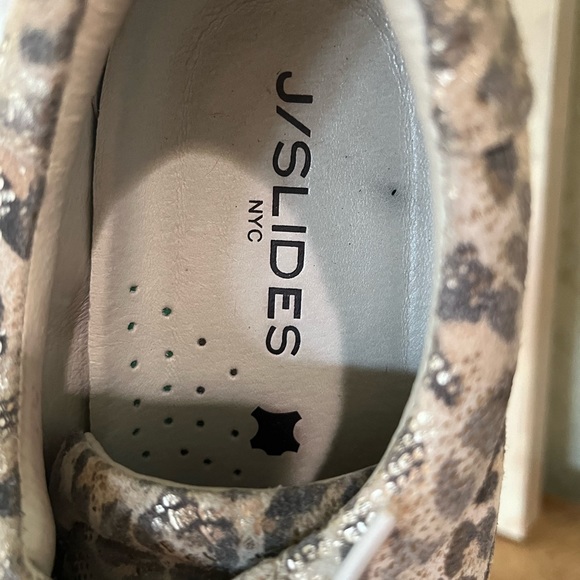 J/Slides Women’s Sneakers - Picture 5 of 6